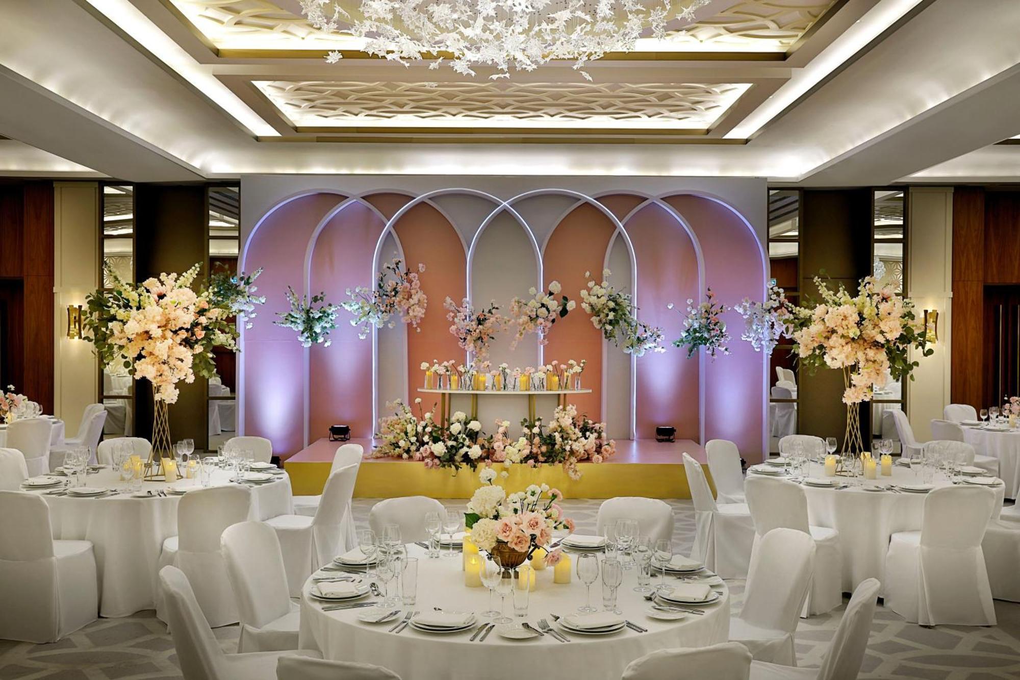 Sheraton Astana Hotel Exterior photo Wedding reception at the Mandarin Oriental, Tokyo