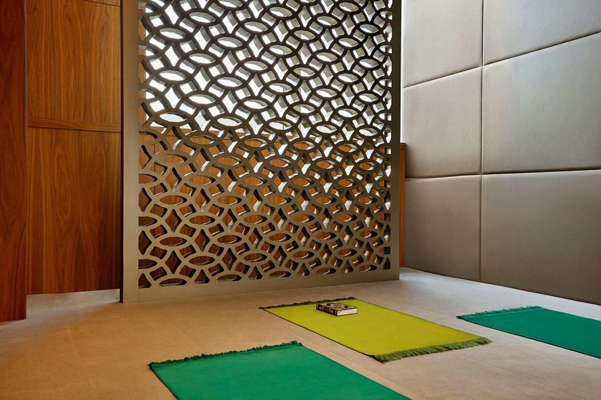 Sheraton Astana Hotel Exterior photo Prayer room at the University of Oxford